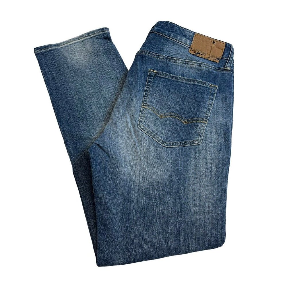 American Eagle Original Straight Blue Jeans